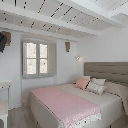 Πανσιόν Sweet House 4*